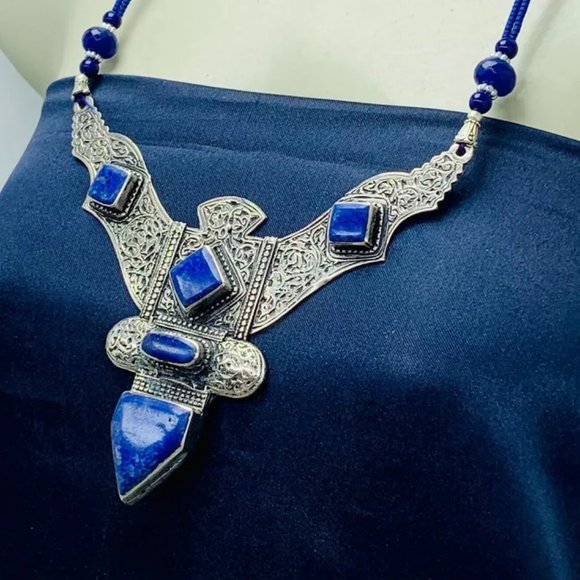Lapis Lazui Nepalese Triangular Pendant Necklace, Lapis Lazuli Necklace - Picture 2 of 8